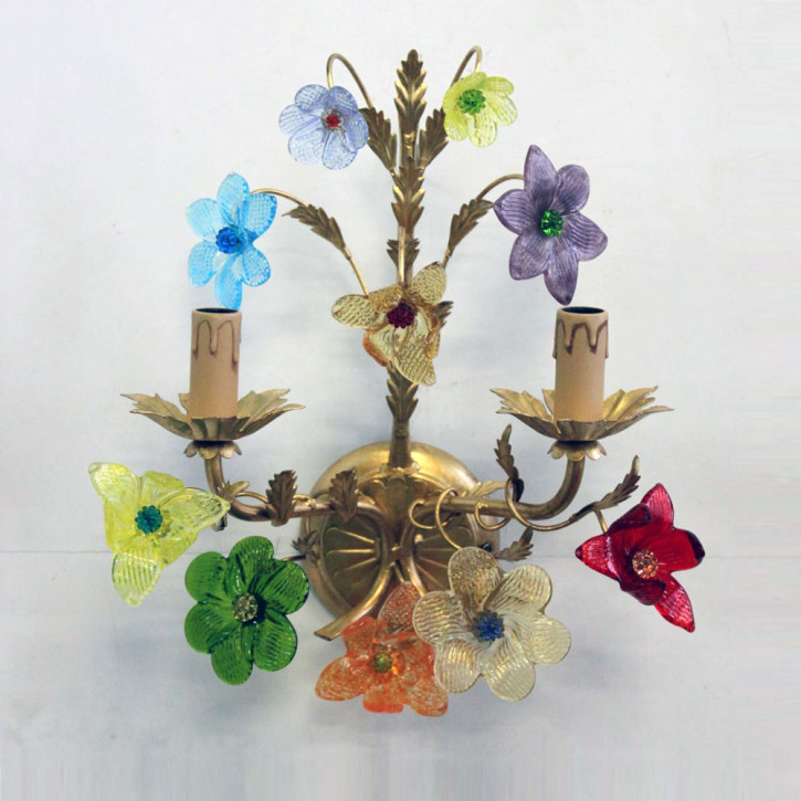 Murano wall sconce with glass flowers