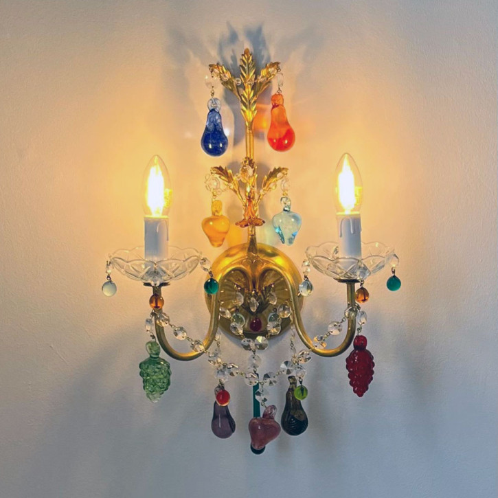 Murano Wandleuchte mit farbigen Glasfrüchten