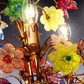 Lampadario di Murano con fiori di vetro